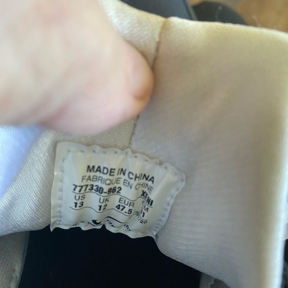 Like new Air Huarache by Nike - Picture 5 of 8